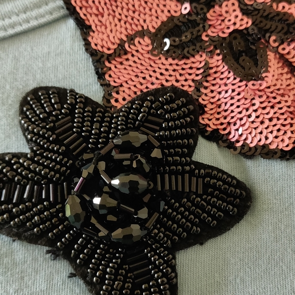 Blue T-shirt (Italy)Cotton with flowers decoration 🇮🇹 - Picture 5 of 6